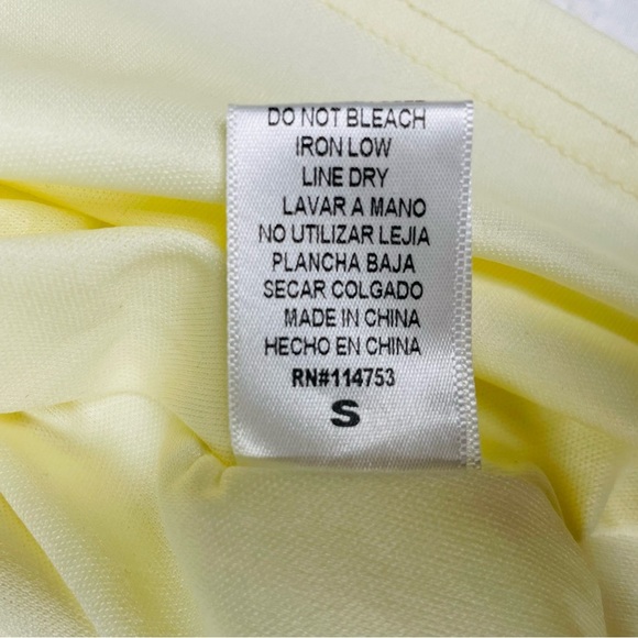 JessaKae South Of France Flowy Floral Pale Yellow Maxi Dress Size Small - Picture 7 of 13